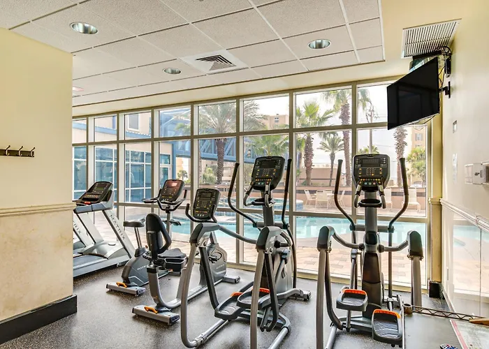 Holiday home Pool/beach-view Condo: Family Friendly *