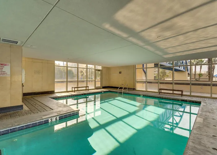 Holiday home Pool/beach-view Condo: Family Friendly *